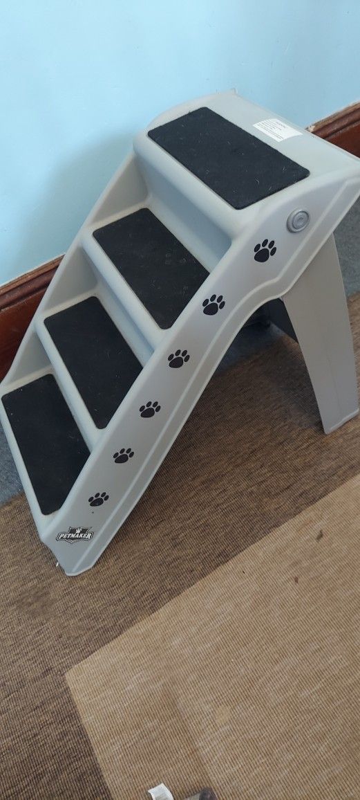 Pet Steps