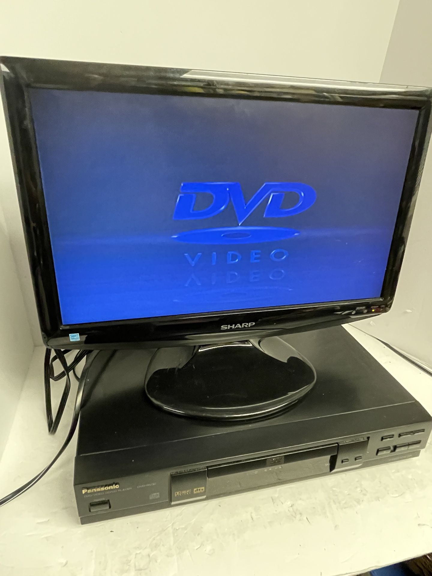 Panasonic DVD-RV30 High Speed Scan DVD CD Player No remote tested works - 847
