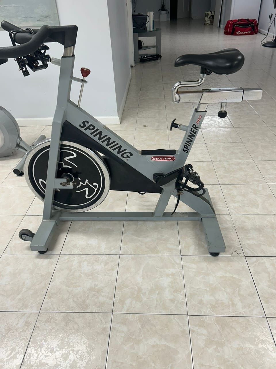 Star Track Spin Bike Gently usedÂ