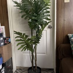 Artificial Tree Philodendron Plant 