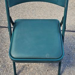 Folding Chairs 