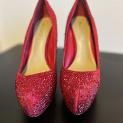 Red Sparkle Aldo Pump