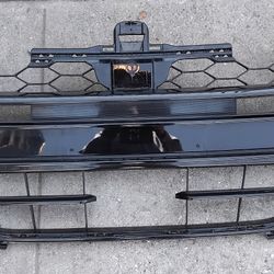 Honda Accord Frony Bumper Middle Grill 2018 2019