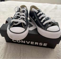 Converse kid/youth size 12 *PRICE IS FIRM*