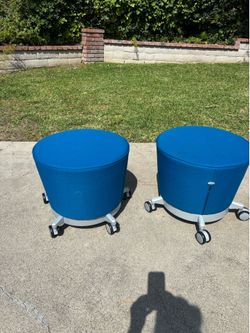 Rolling stools