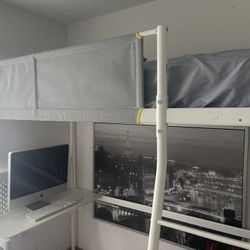 Twin loft Bed 