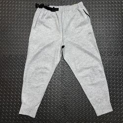 Nike Forward Tech Pack Therma Fit Pants Joggers Gray DQ4266-077 Mens Large NEW