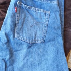 $12 Levis
