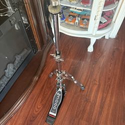 DW Delta ll Series HI. hat Stand