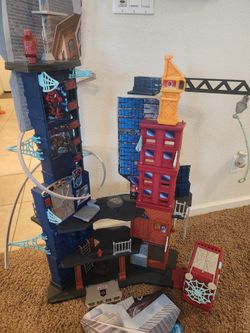 Spiderman Play Tower