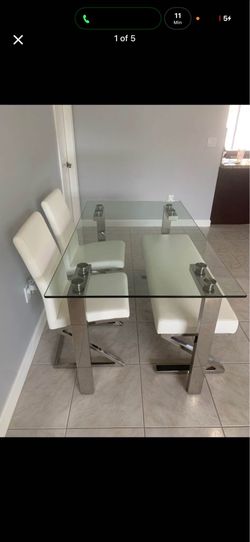 Dining set