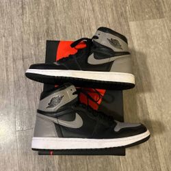 Jordan 1 Shadows Size 7.5