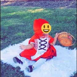 HALLOWEEN BABY COSTUME RED RIDING HOOD SIZE 12/18 MONTHS ASKING $25 GOOD CONDITIONS ! 