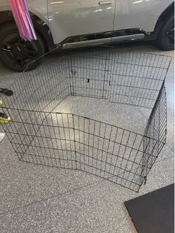 Pet gate crate