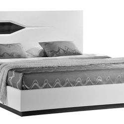 Queen Bed