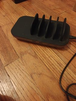 Satechi Multi-Device USB Charging Station