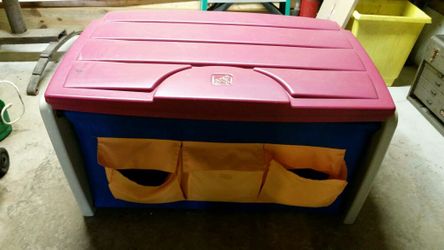 Step 2 on sale toy chest