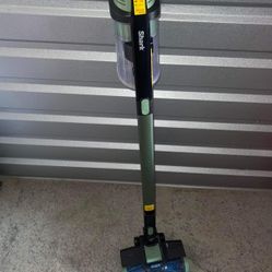 Vacuum Shark 
