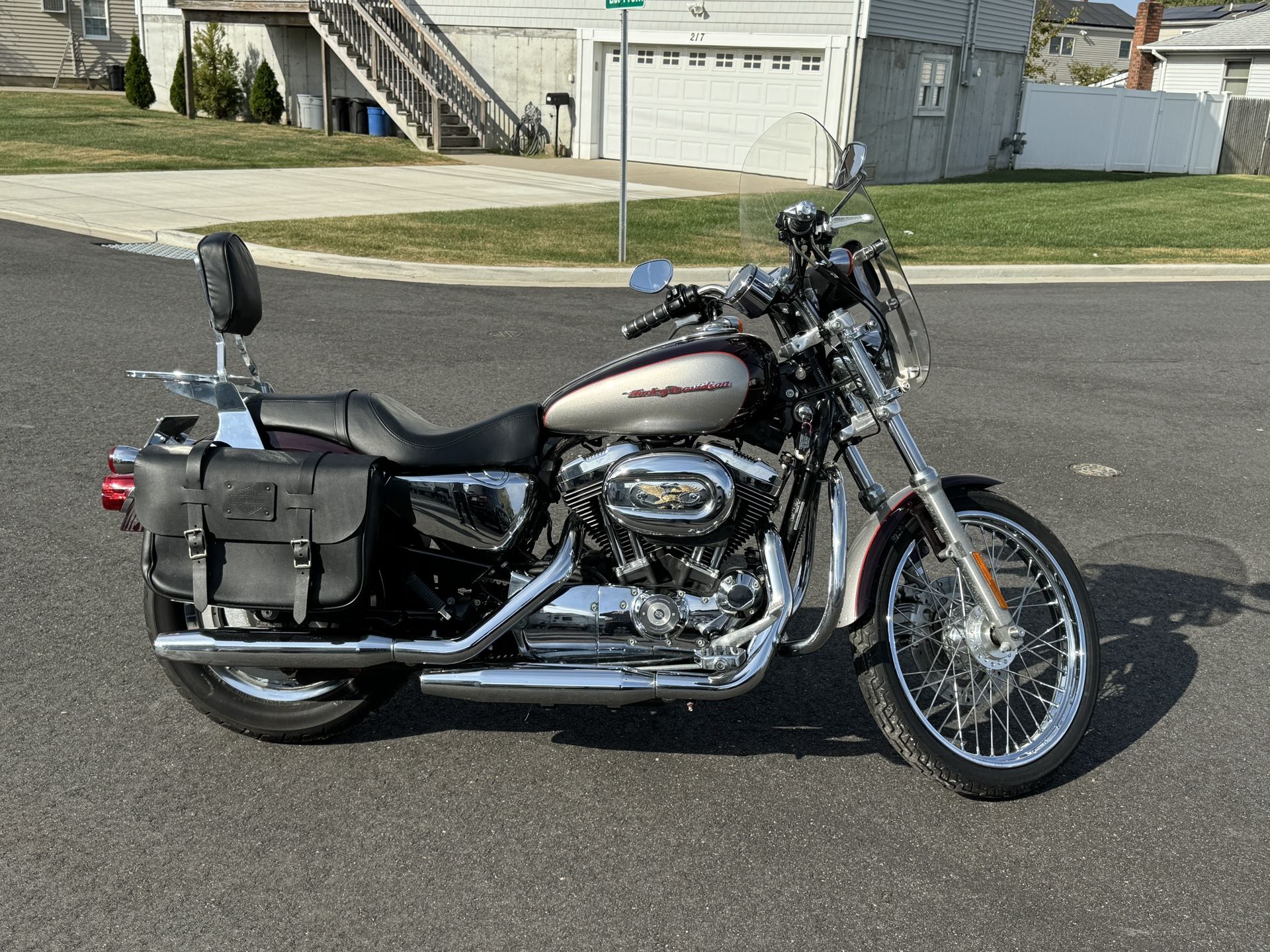 2007 Harley Davidson 1200 Custom Mint