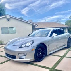 2013 Porsche Panorama 4