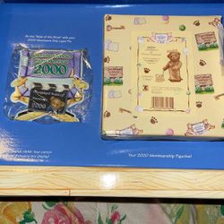 Cherished Teddies 2000 Bears Life Premier Box