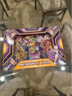 Pokemon cards: Mewtwo ex box 2016