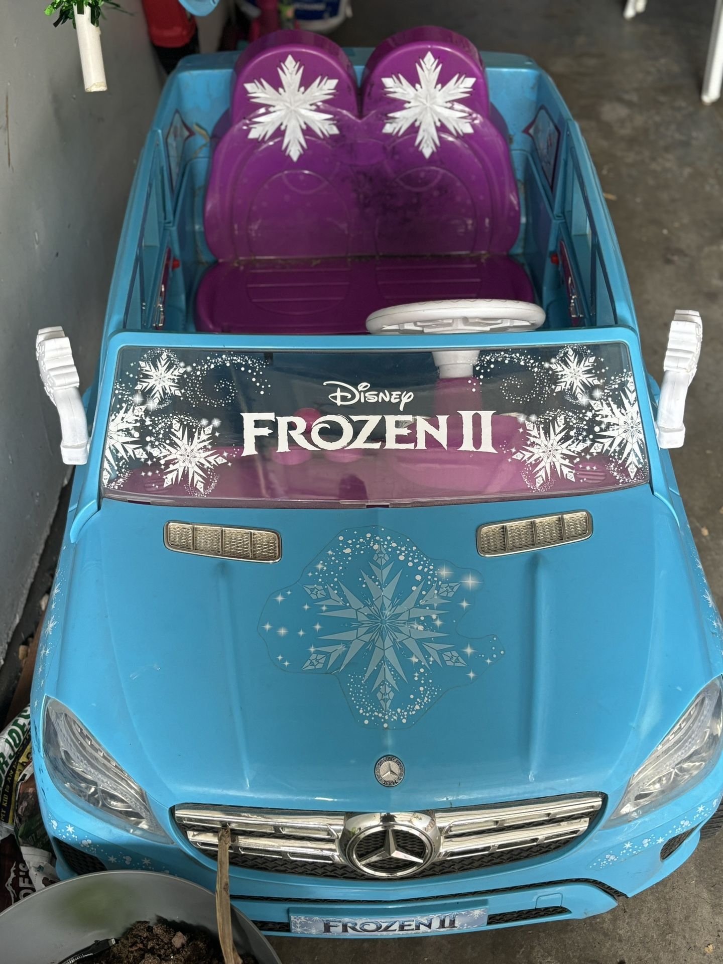 Frozen Battery Car