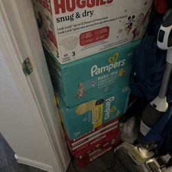 Diapers Size 2,3,newborn 