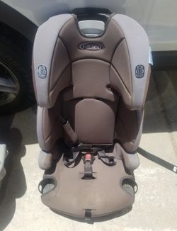 Baby car seat & Baby Craddle
