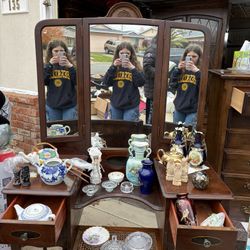 Antique Butterfly Vanity & Matching Queen Bed frame 