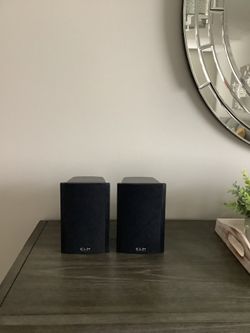 * KLH * PLATINUM SERIES * SPEAKERS . GREAT SOUNDING SPEAKERS IN LIKE NEW CONDITION . MUST SEE TO FULLY APPRECIATE .
