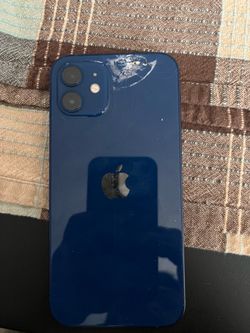 iPhone 12 - broken back