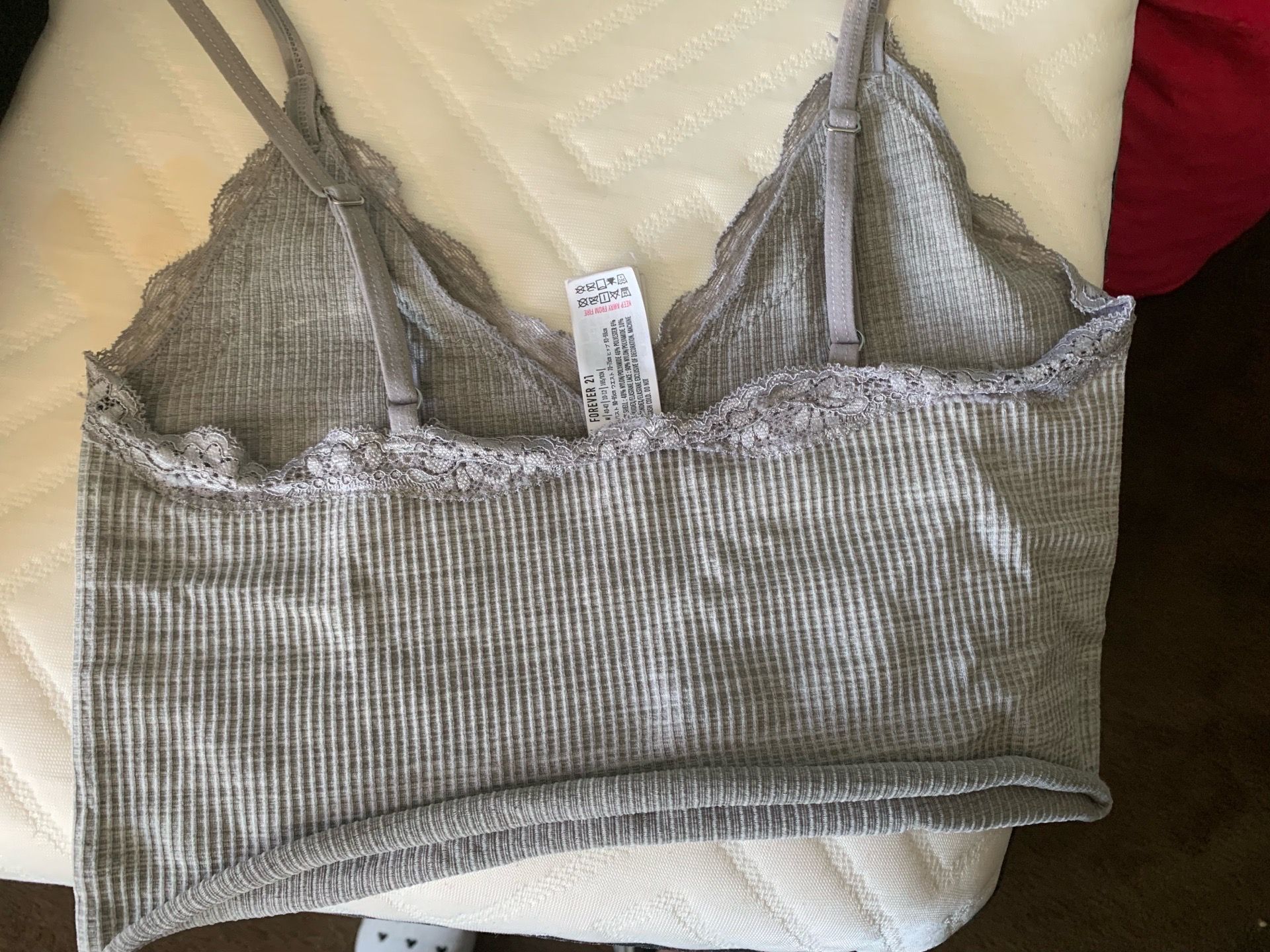 Forever 21 gray crop top