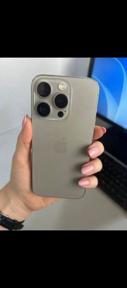 🔥 iPhone 15 Pro 256GB Unlocked – Priced for Quick Sale 🔥

Selling my iPhone 15 Pro (256GB) in good condition. Fully unlocked and ready to use with a