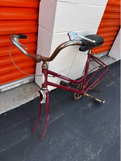 Schiwnn bikes $150 por cada  una, tienen todas las partes originales y sus rines
