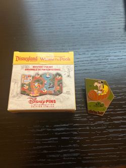 Goofy pin