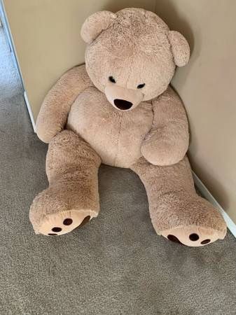 Huge teddy bear