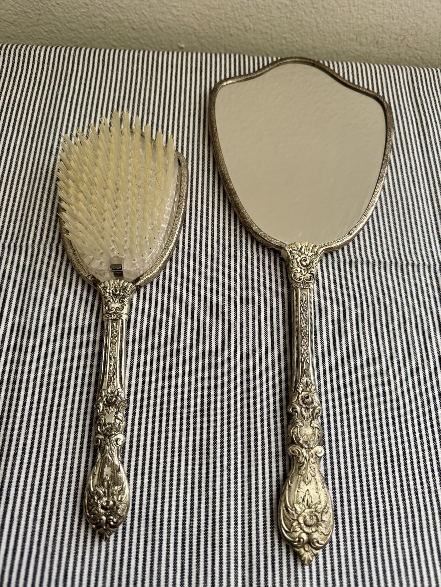Antique Brush & Mirror Set 