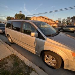 2009 Dodge Grand Caravan