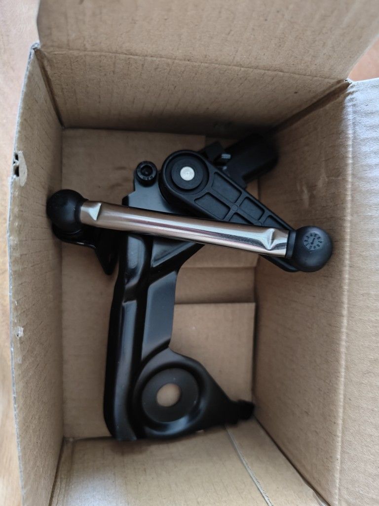 Head Light Level Sensor 2008 - 2014 Audi Rear Left
