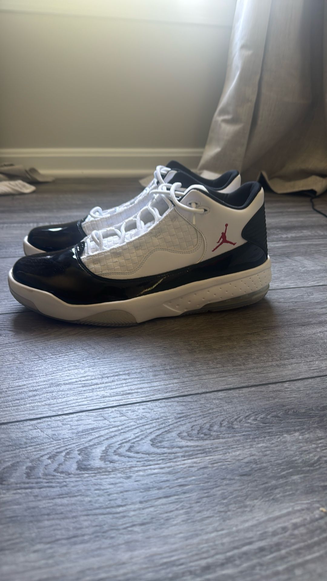 Jordan 11