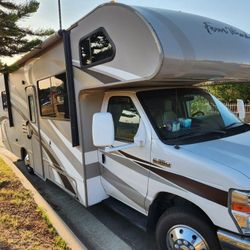 2016 Ford E-350
