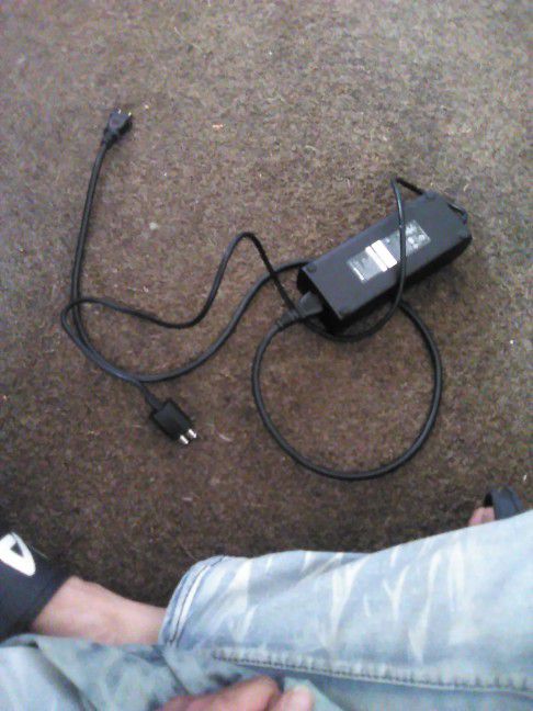 Microsoft Xbox 360 Power Adapter 