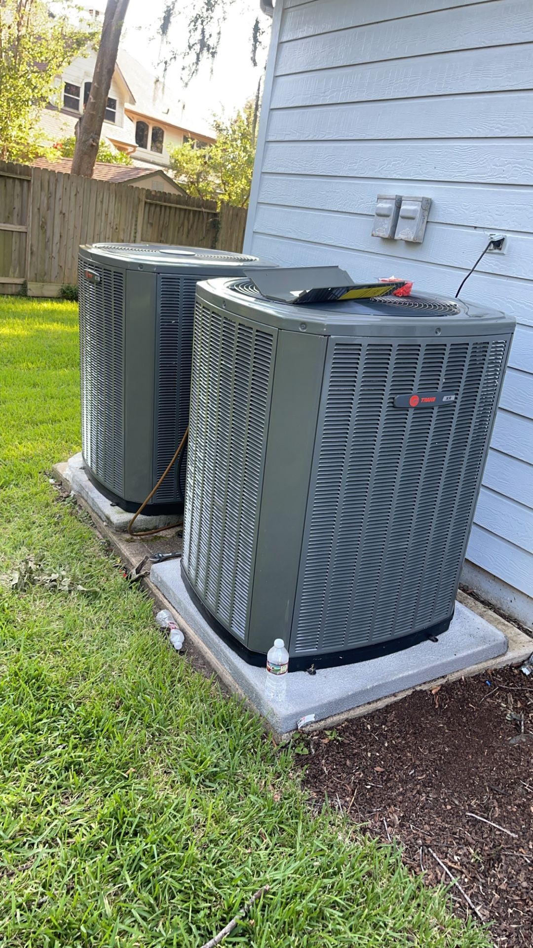 CONDENSER BRAND TRANE 5 TONS 15 SEER 454b WITH INSTALLATION INCLUDED
