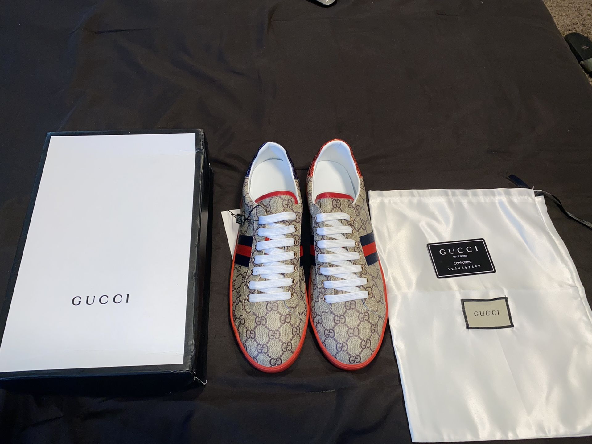 Gucci Ace GG