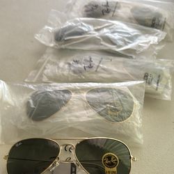 Genuine Ray ban aviator 4  available