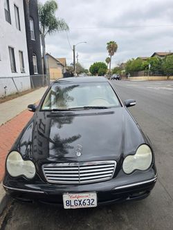 2004 mercedes c240 8 cilindros