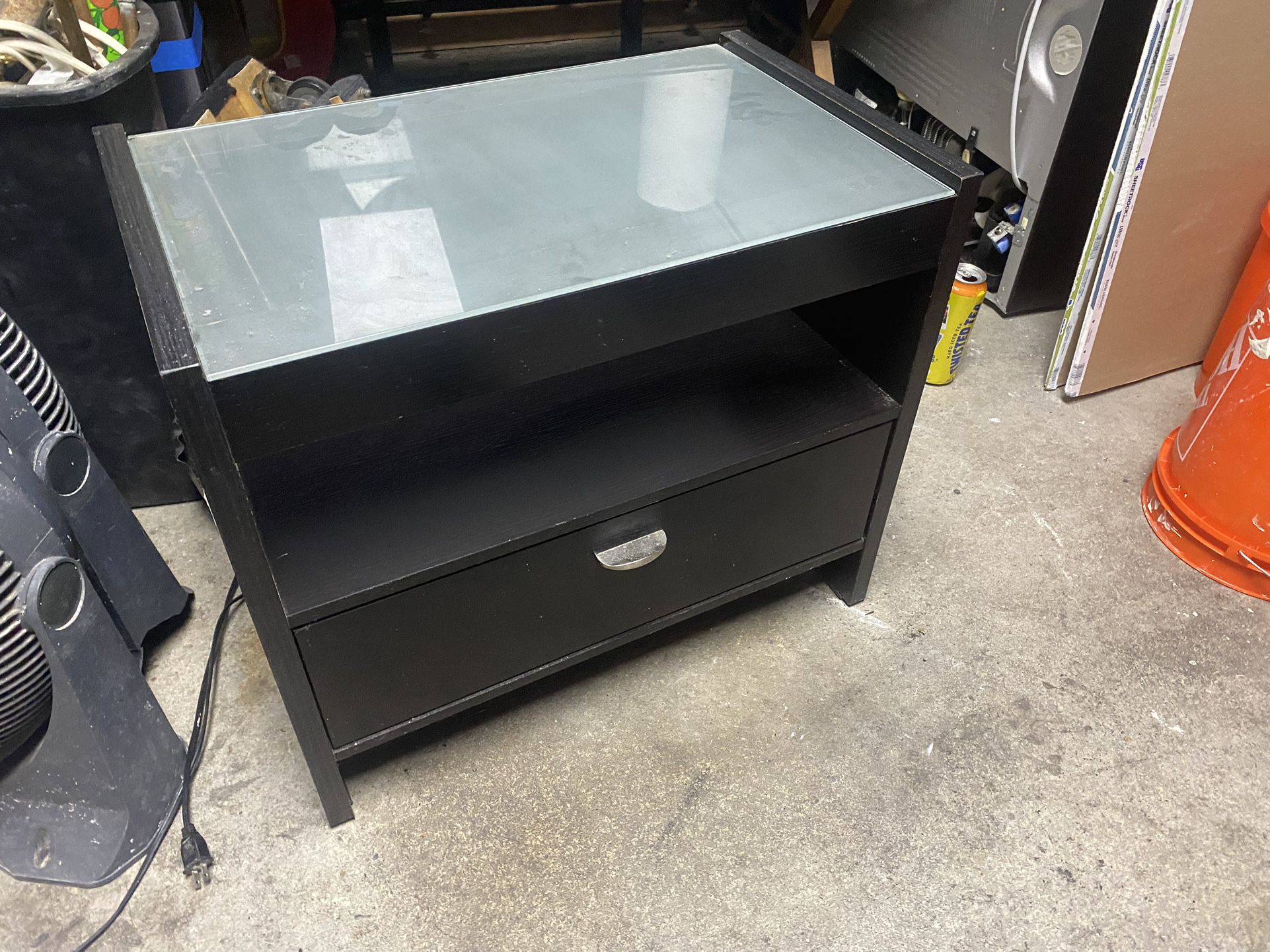 Small Tv Stand With Glass Top