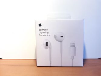 Apple EarPods w/ Lightning Connector
