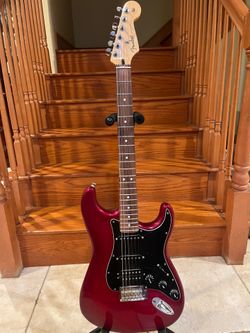Fender MIM Ltd Edition Stratocaster (Mint)